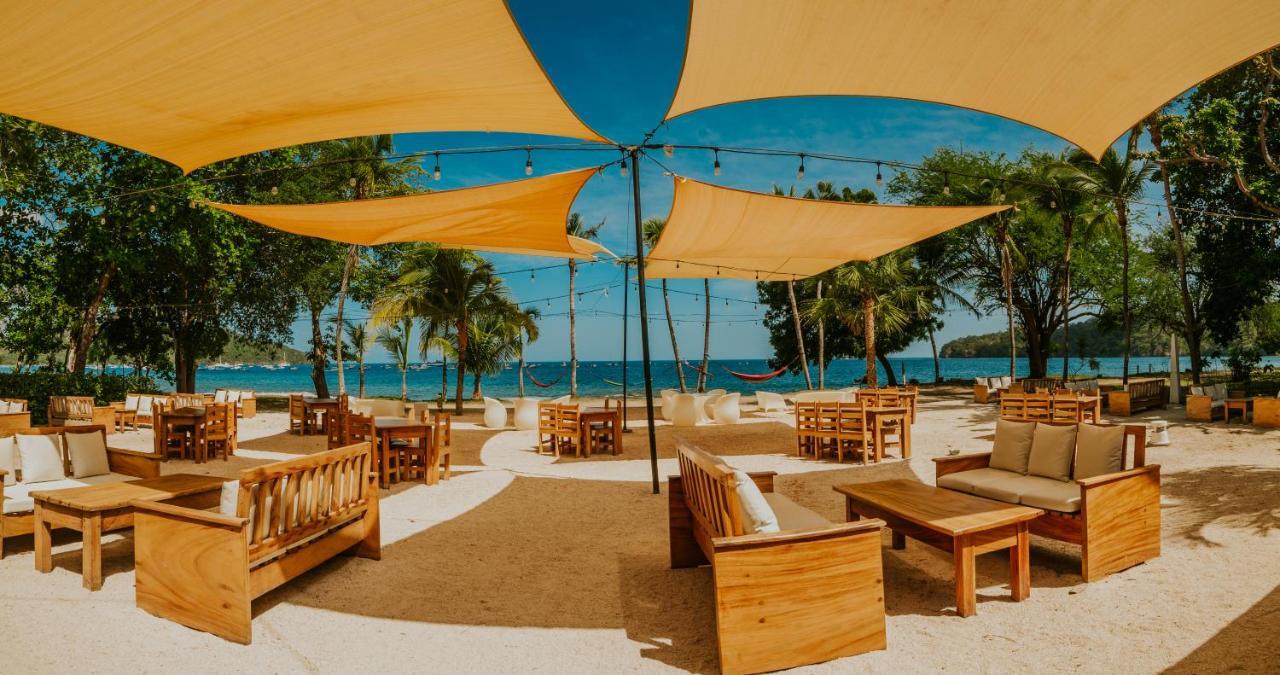 Cafe De Playa Beach Front Hotel Coco Dış mekan fotoğraf